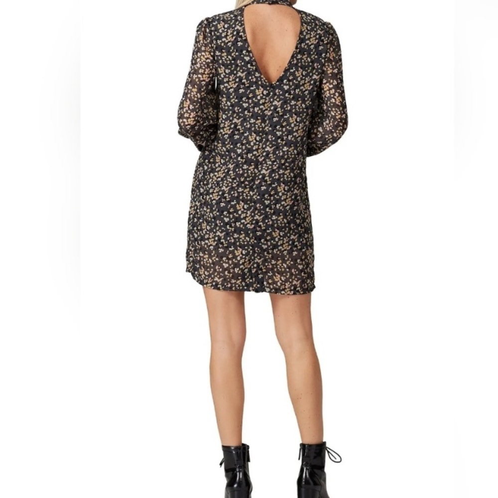 Kendall and Kylie mock neck dress - Picture 3 of 7